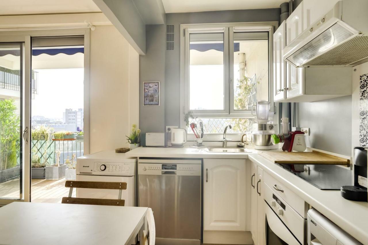 Charming Apartment With Terrace By Weekome Paris Exteriör bild