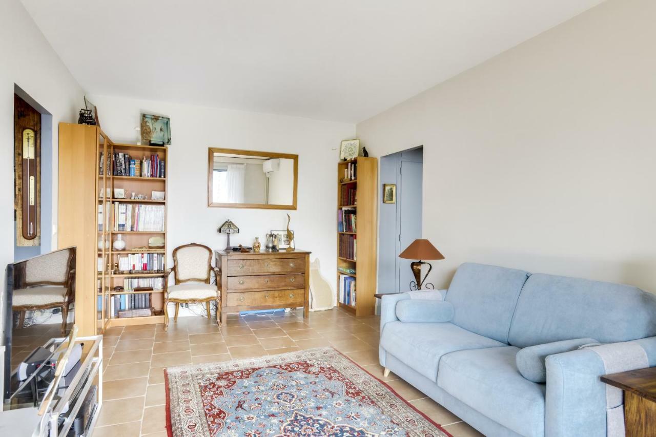 Charming Apartment With Terrace By Weekome Paris Exteriör bild